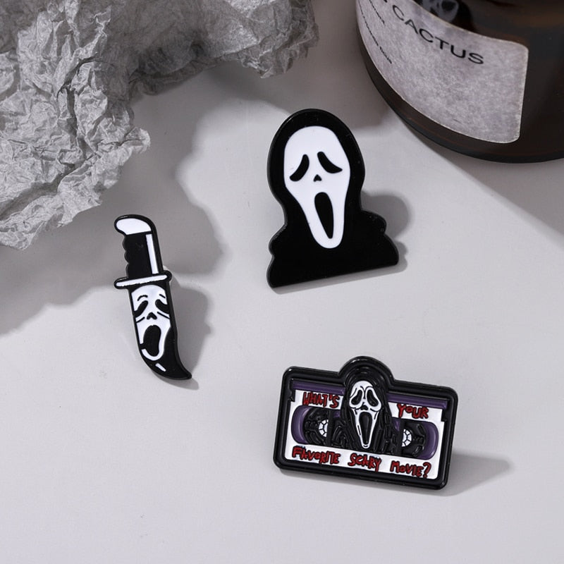 Scream Ghost Face Pin