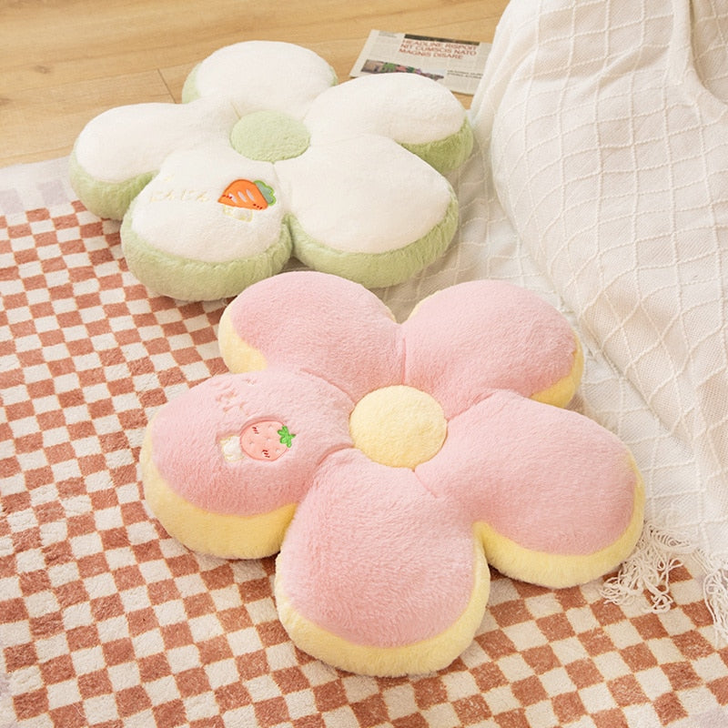 Daisy Shaped Cushions